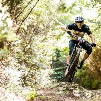 original NZenduro2018 BB AN3X2003 16 9 575661