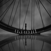 HUNT Proven Carbon Trail H Core 16