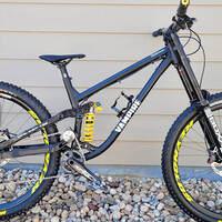 Fastarossa loud FB.jpg?VersionId=h8CbVFWr8UUWsCG4xUmaw6