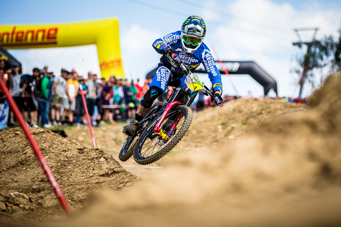 original slideshow photo 1530508929