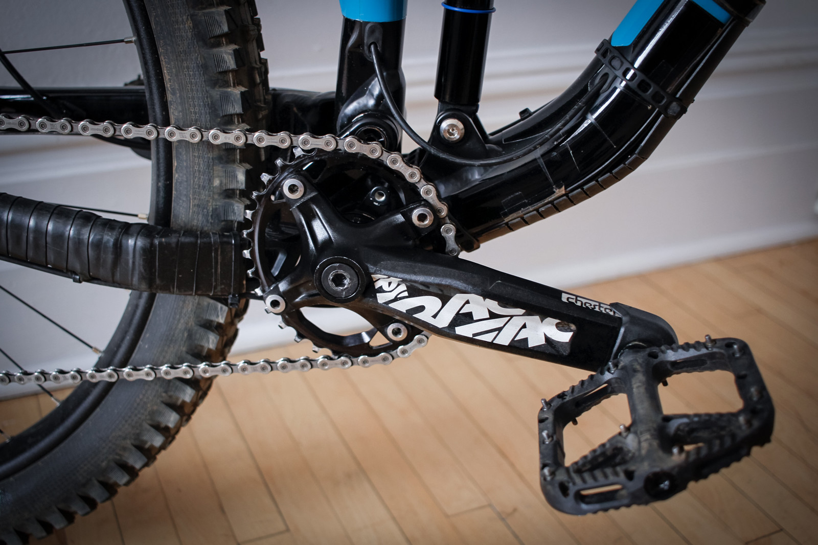 Race Face Chester 4bolt Crankset Reviews, Comparisons, Specs